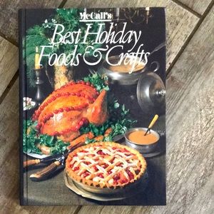 McCall’s Best Holiday Foods & Crafts cookbook